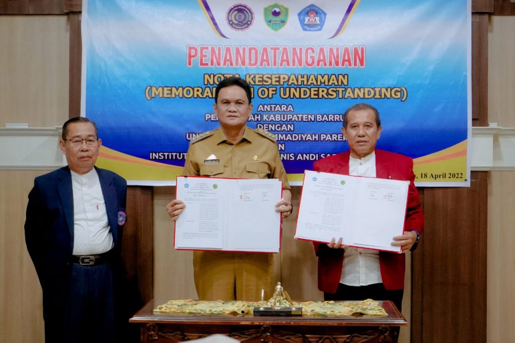 Bupati Barru Lakukan Penandatanganan MoU Dengan Universitas Muhammadiyah Pare-Pare