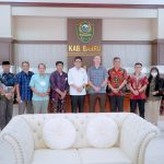 Bupati Suardi Saleh Terima KUNKER Direktur DRG Usaid Madani Walter Doetsch