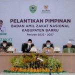 Bupati Suardi Saleh, Lantik Pimpinan BAZNAS Kab.Barru Periode 2022-2027