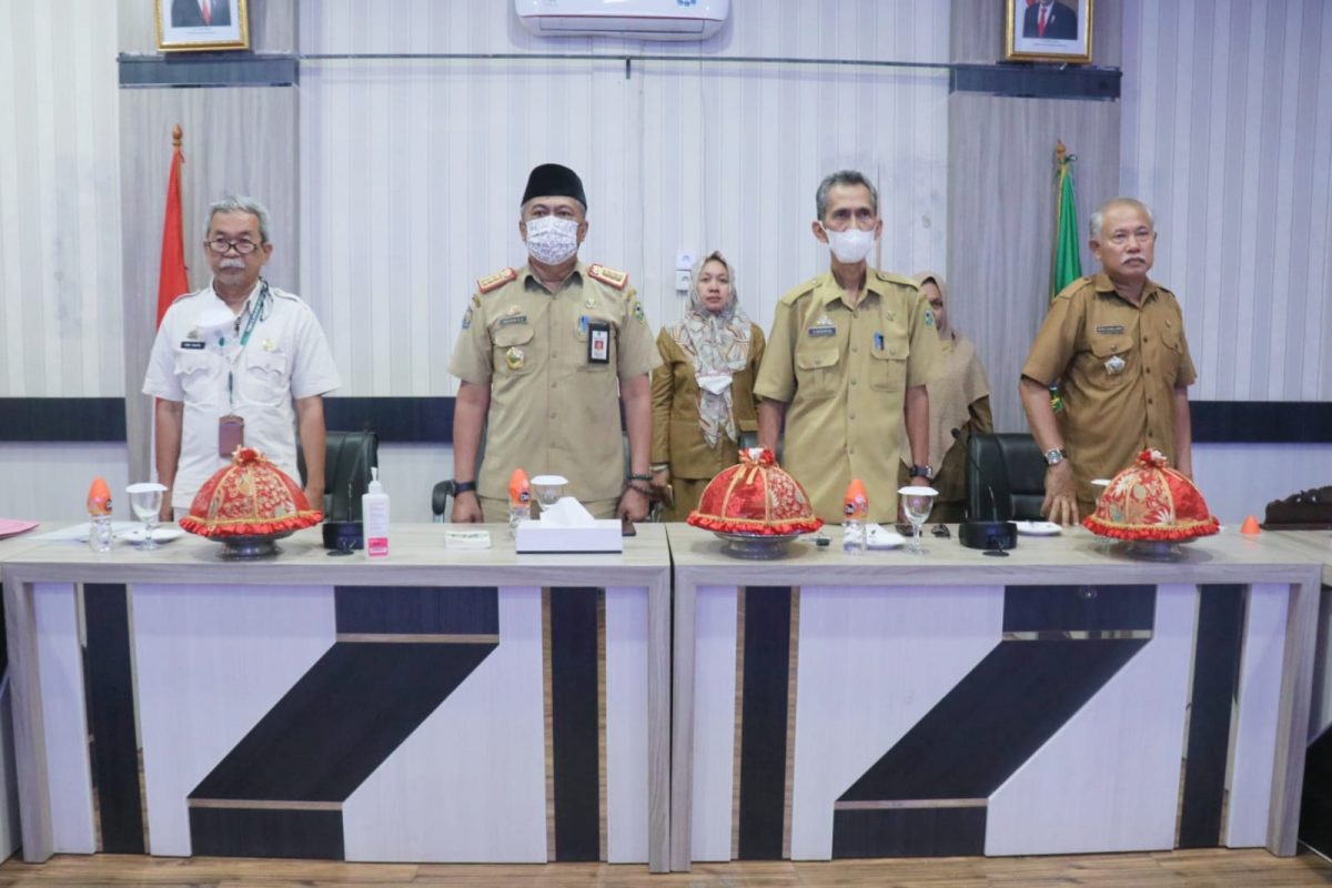 Sekda Barru Bersama Jajaran Simak Tuntas Arahan Presiden RI Lewat Via Virtual
