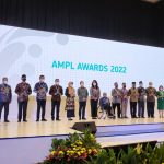 Bupati Suardi Saleh Selaku Pimpinan Kab.Barru, Terima Penghargaan AMPL Award Tahun 2022 Di Jakarta