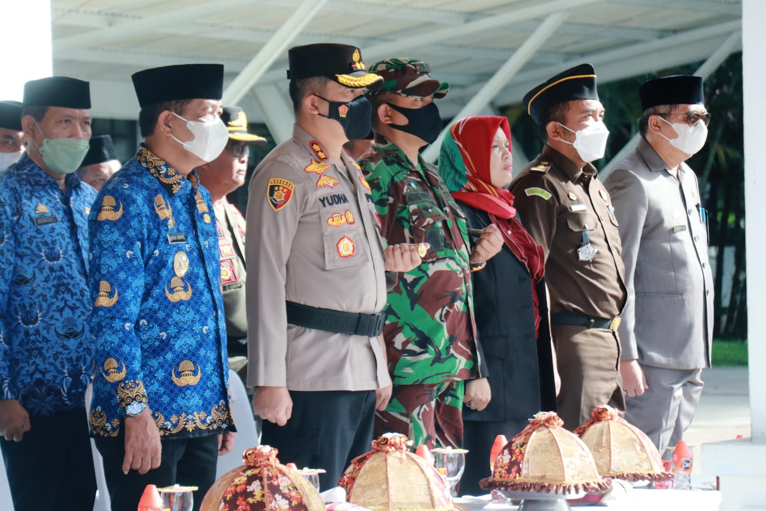 Upacara Hari Kesadaran Nasional Tingkat Kabupaten Barru Di Lapangan Kantor Pemerintah Daerah Kabupaten Barru