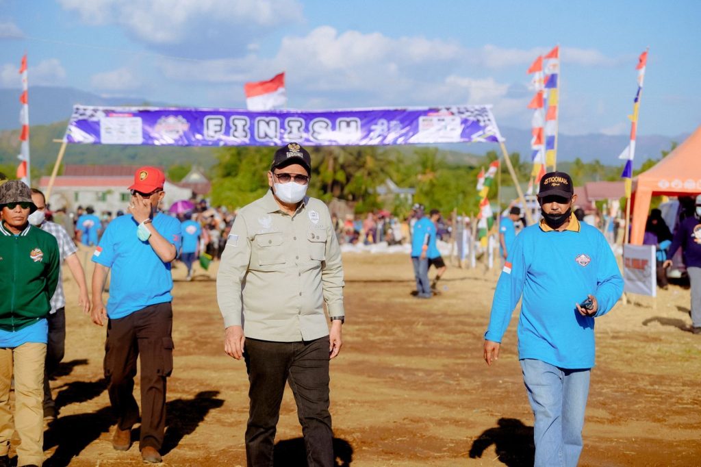 Bupati Barru Buka Lomba Balap Motor Taxi Gabah Mattoangin Cup Road Race di Kel.Lalolang