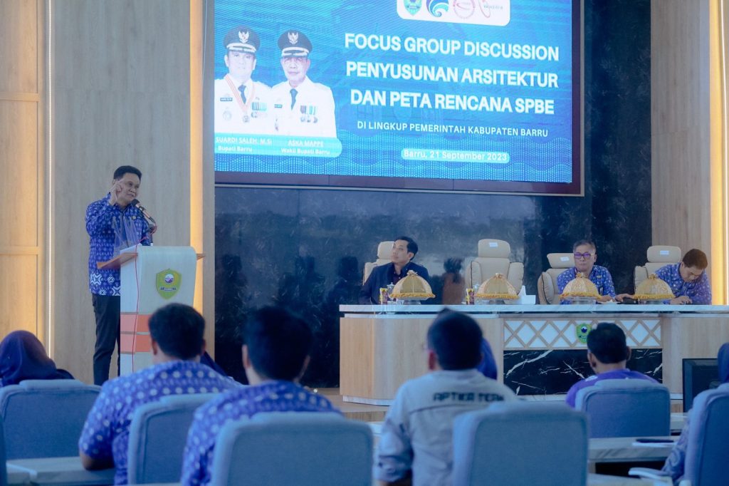FGD, Bupati Barru : Sistem Pemerintahan Berbasis Elektronik Berkontribusi Besar Terhadap Pelayanan Publik
