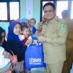 Jelang Hari Gizi Nasional, Bupati Barru bersama BRI Cabang Barru Bagikan Bantuan Peduli Cegah Stunting