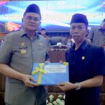 Bupati Barru Serahkan Rancangan KUA-PPAS Tahun Anggaran 2025