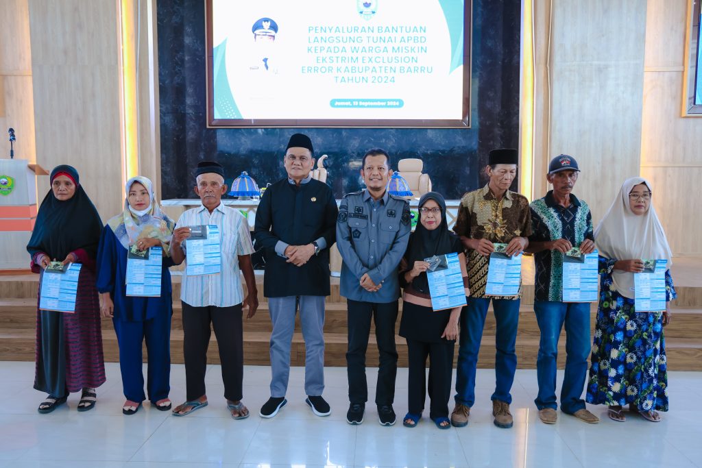 Suardi Saleh Salurkan BLT APBD Untuk Warga Miskin Ekstrem Exclusion Error