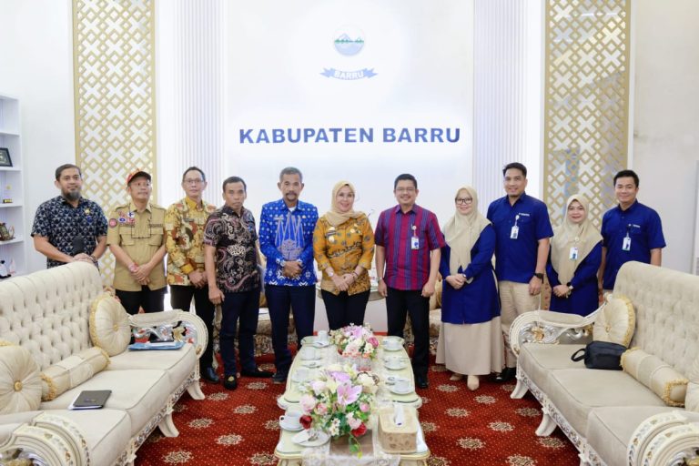 Pemkab Barru–BPJS Kesehatan Perkuat Kolaborasi: Bupati Tekankan Akurasi Data dan Sosialisasi Kepesertaan