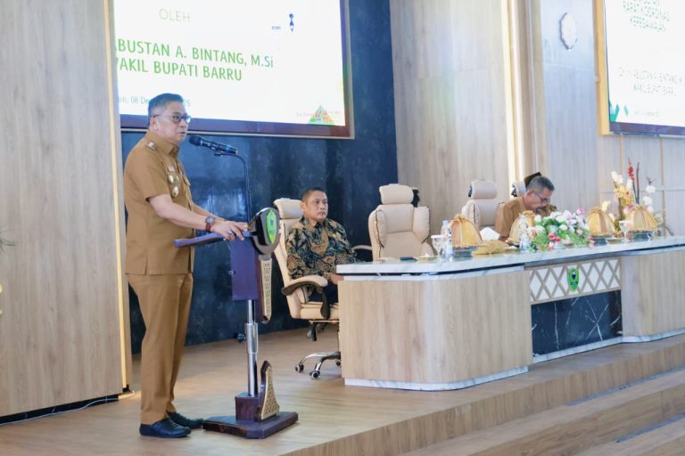 Buka Rakor Kepegawaian, Wakil Bupati Barru Tegaskan Pentingnya Reformasi Birokrasi Menuju 2026