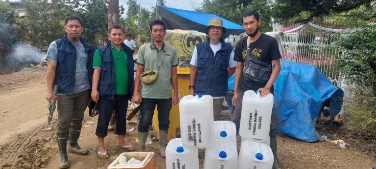Ketua PMI Barru Laporkan Kondisi Aceh Tamiang: Fokus pada Air Bersih dan Pembersihan Lumpur