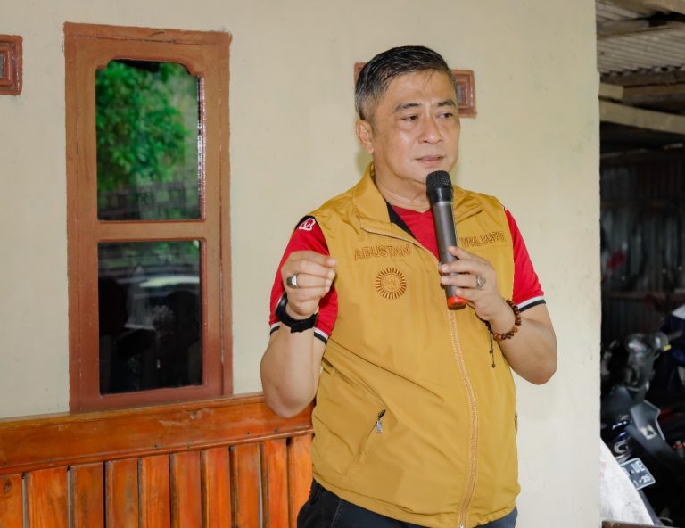 Wabup Barru Ajak Warga Palakka Optimalkan Lahan Perhutanan Sosial untuk Pengembangan Kopi Rakyat